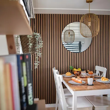 64, Charming Nature Retreat, Near Efteling, With Private Parking & Garden Chalet Oisterwijk