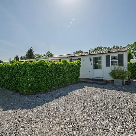 64, Charming Nature Retreat, Near Efteling, With Private Parking & Garden Chalé Oisterwijk