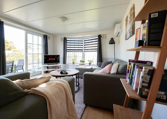 64, Charming Nature Retreat, Near Efteling, With Private Parking & Garden