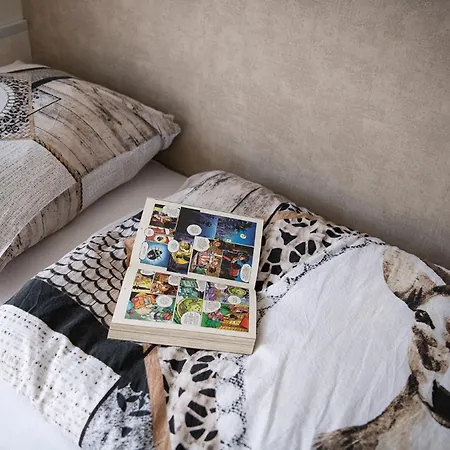 64, Charming Nature Retreat, Near Efteling, With Private Parking & Garden *